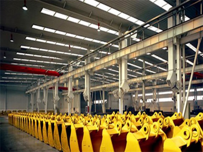 晋江徐工集团挖掘机装配车间